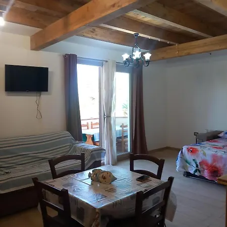 Casa Dora