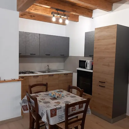 Semesterbostad Casa Dora *