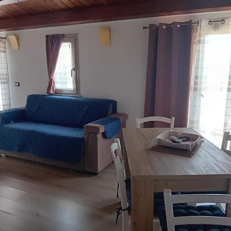 Semesterbostad Casa Dora *